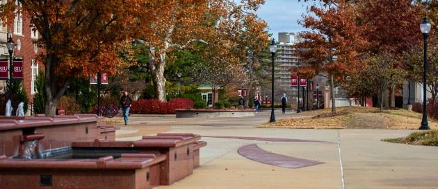 campus fountain walkway